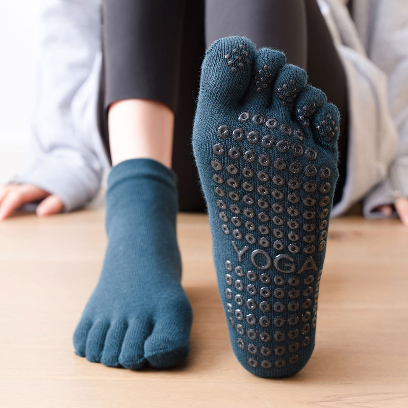 Anti-Slip Women Pilates Socks  - Yoga Mat ulasan dan harga